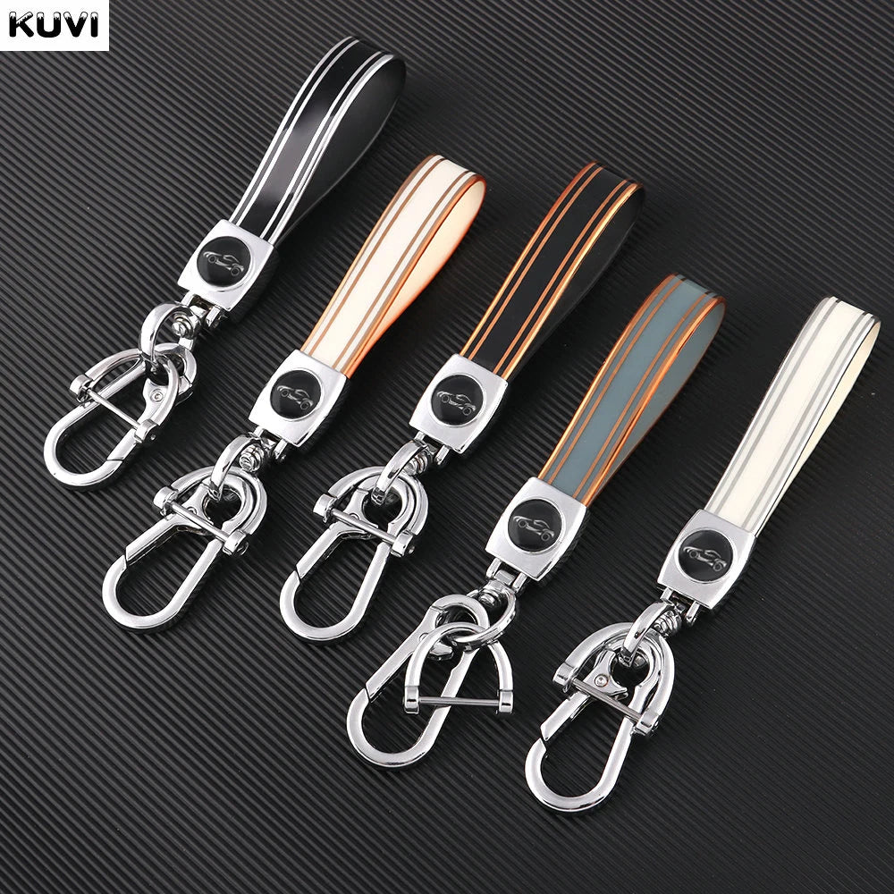 Luxury Rotating Car Keychain – Stylish Key Ring Holder