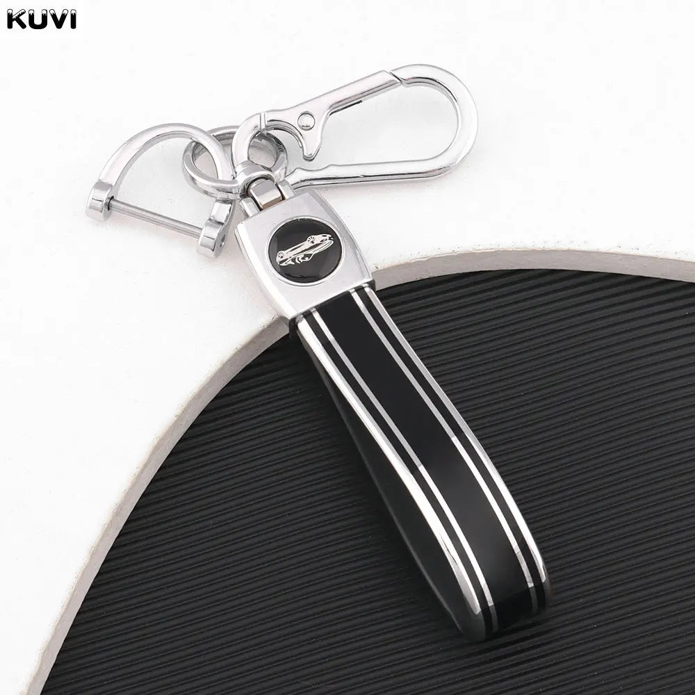 Luxury Rotating Car Keychain – Stylish Key Ring Holder